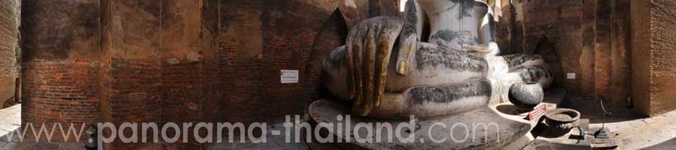 Phra Achana at Wat Si Chum